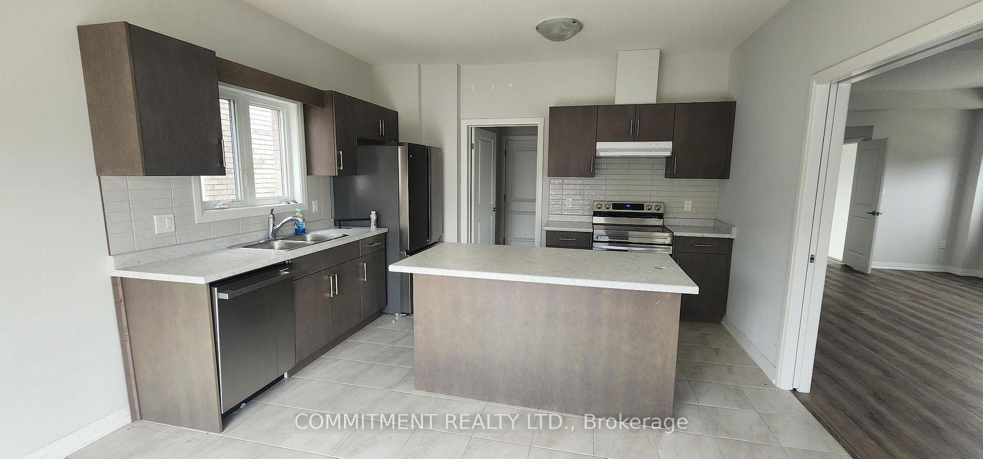 47 Samuel Avenue photo 7