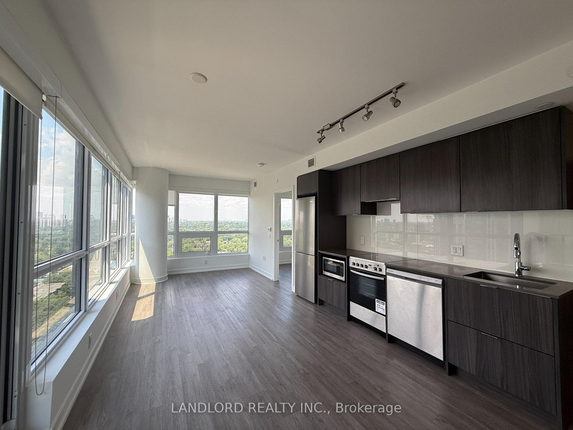 395 Bloor Street Unit 2305 photo 1