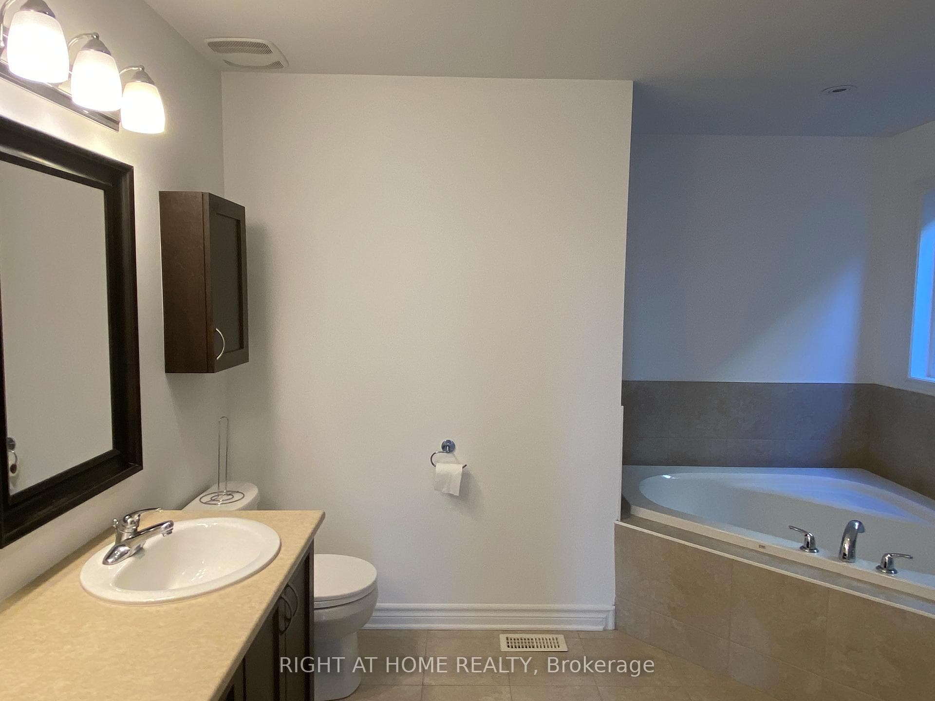 1201 ALSON MILLS Way photo 19