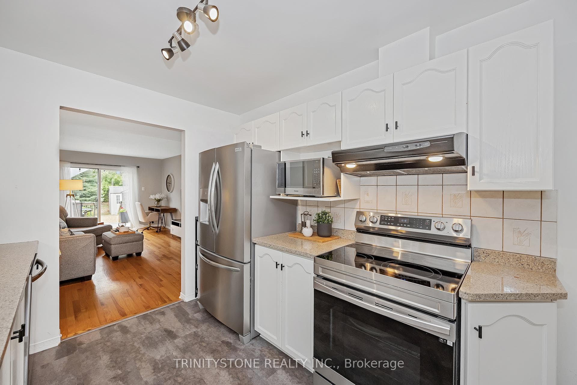 6127 Abbott Street photo 15
