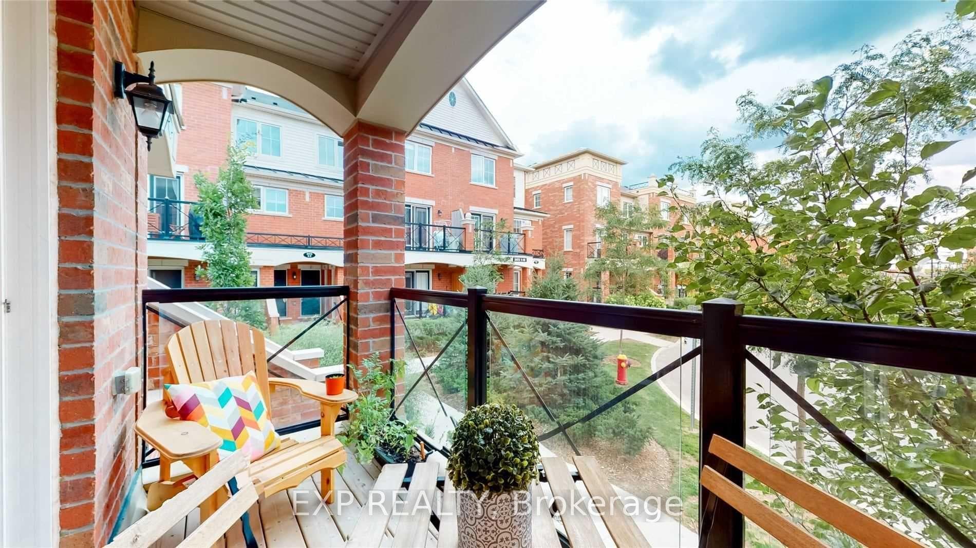 2484 Post Road Unit 10 photo 20