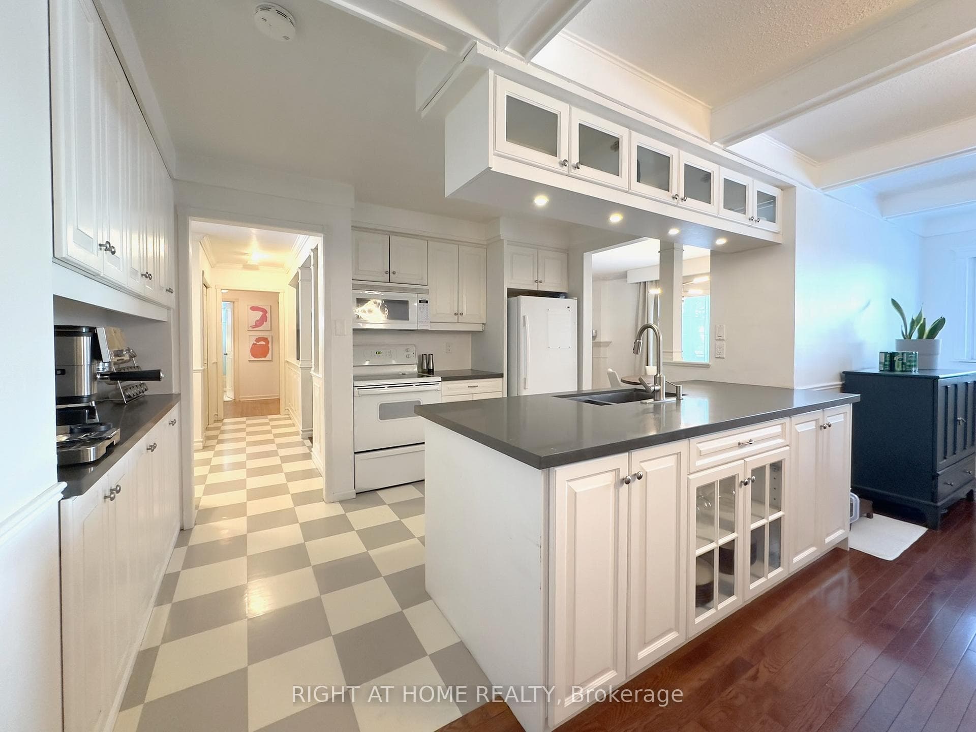 772 Wylan Court photo 7