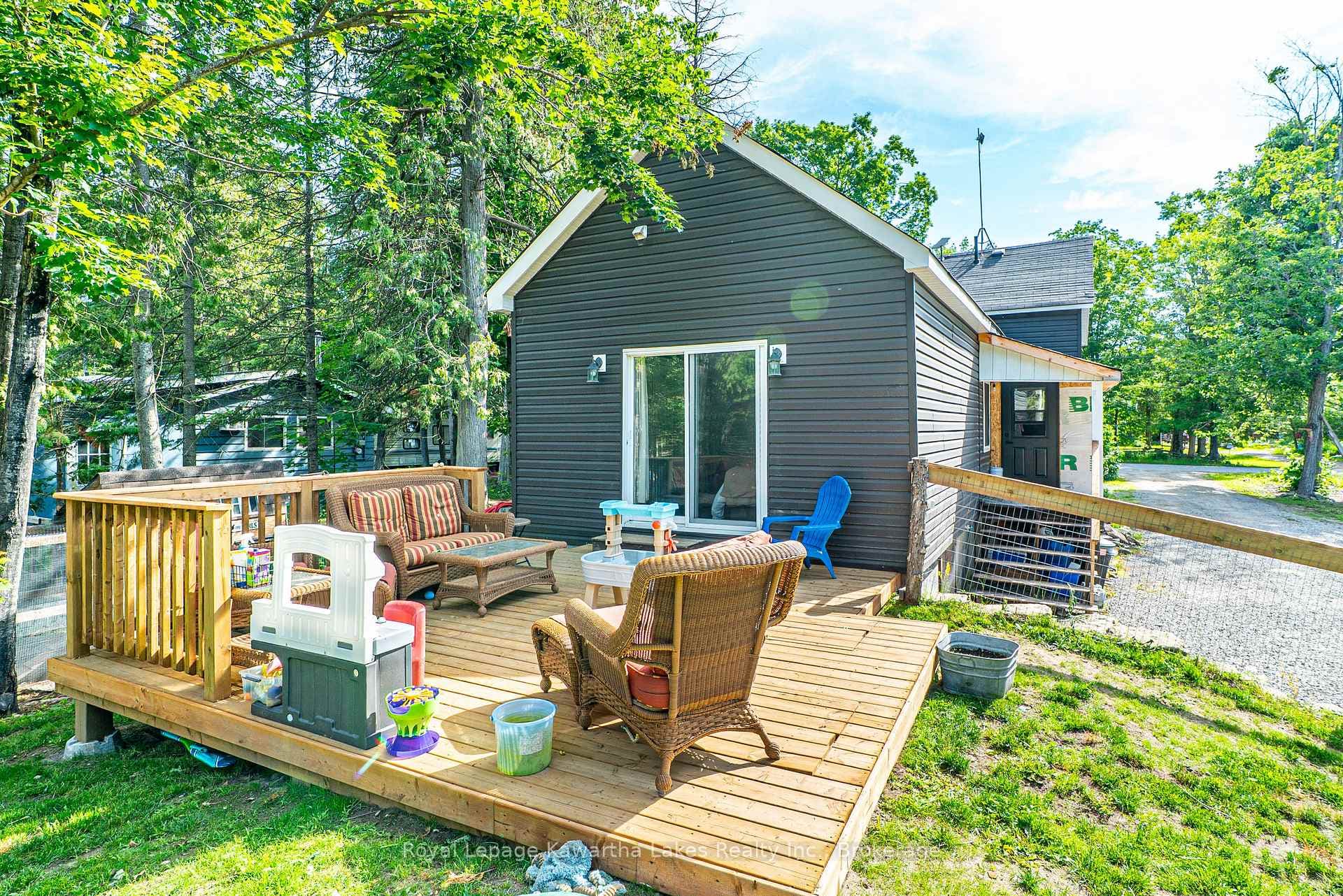 112 Echo Bay Road photo 7