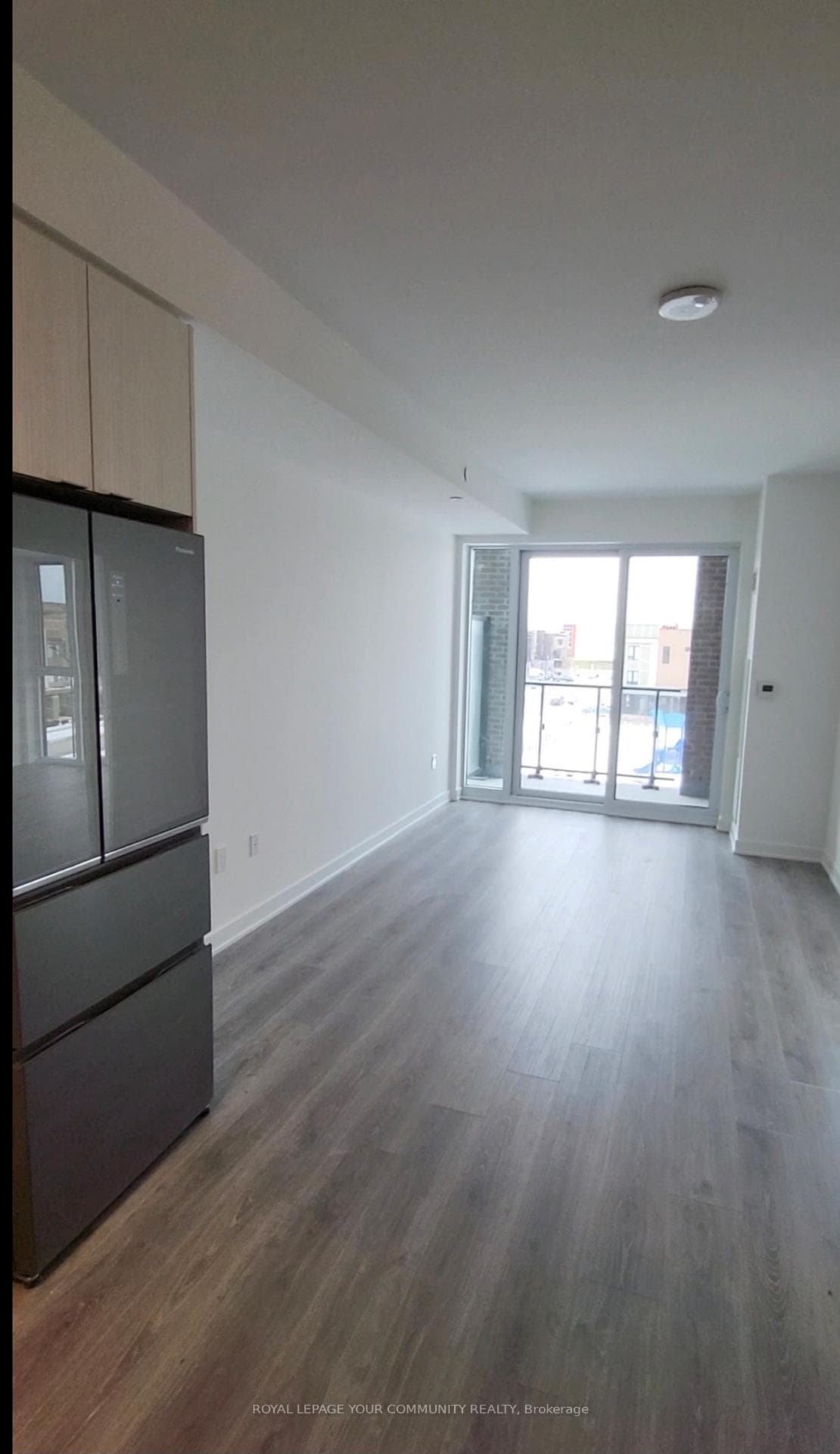 100 Eagle Rock Way Unit 323 photo 6