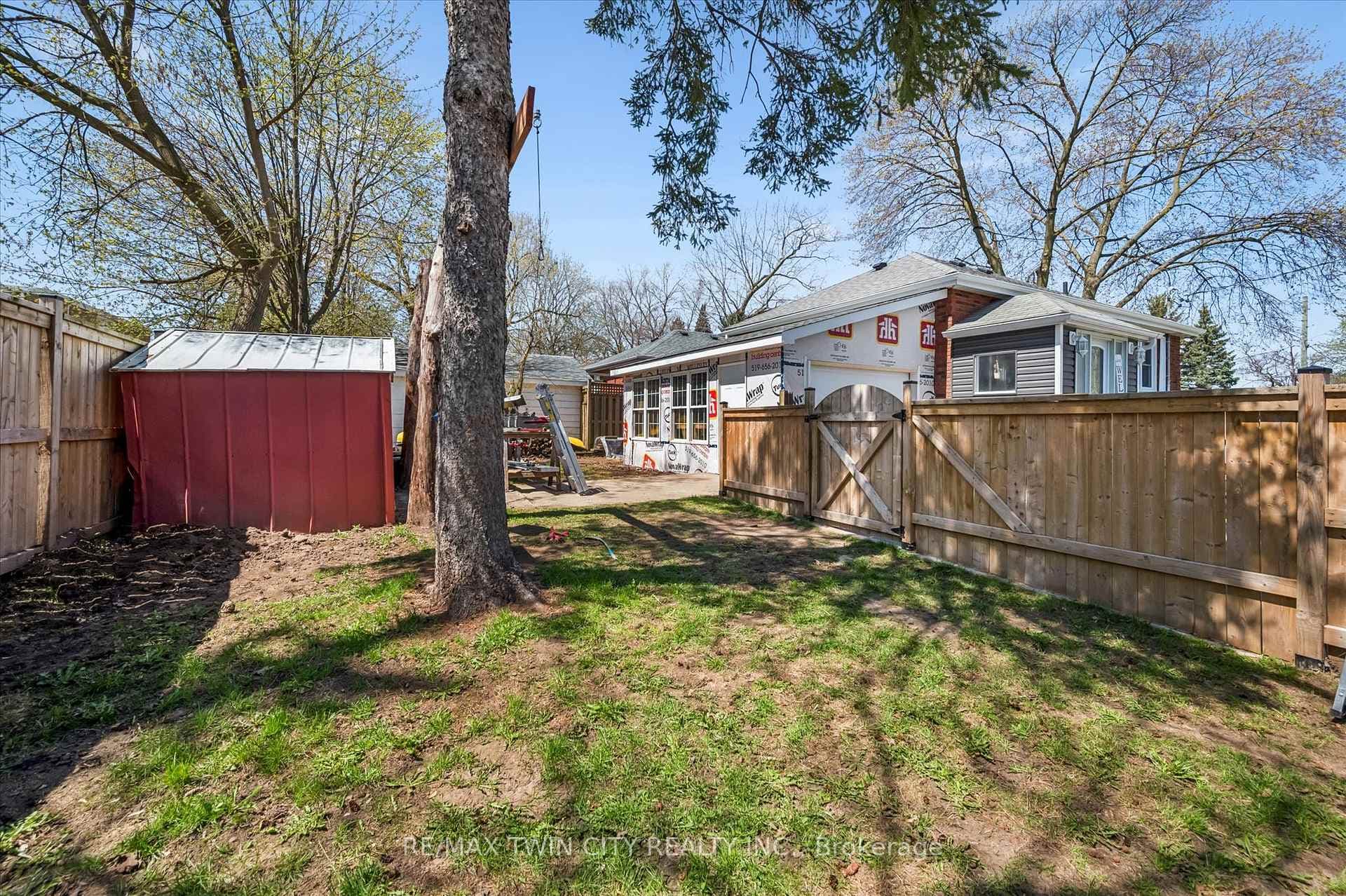 68 Albert Street photo 27