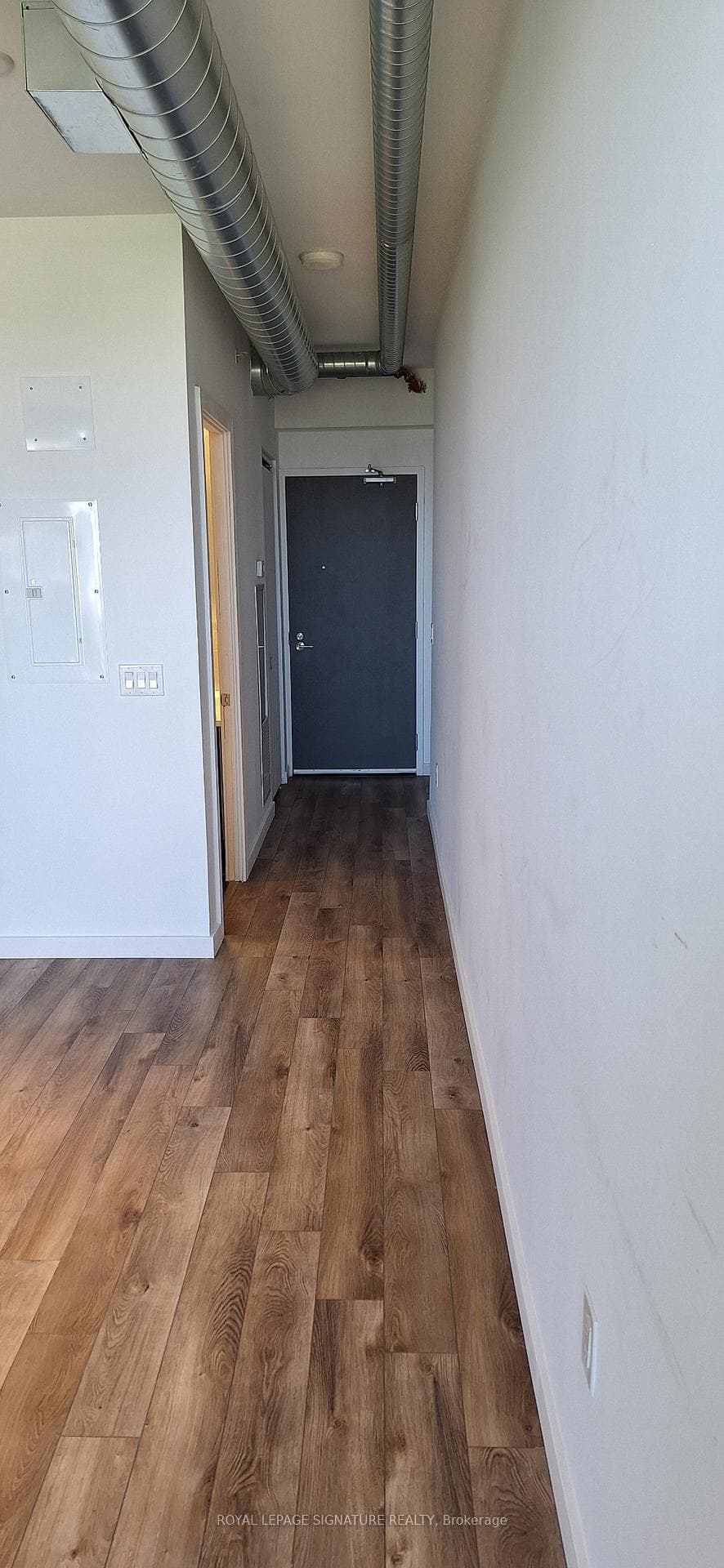 170 Bayview Avenue Unit 819 photo 15