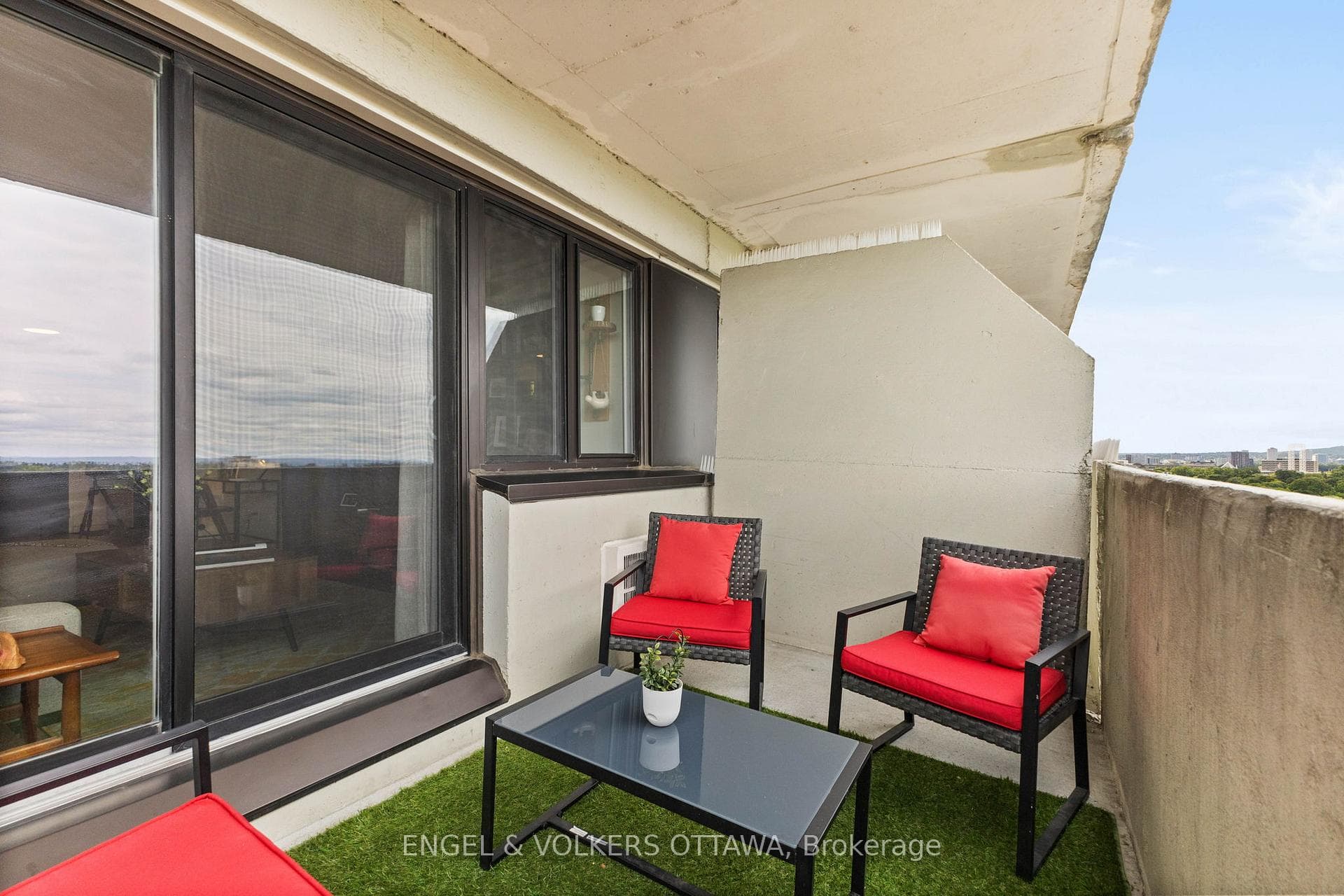 40 Landry Street Unit 1614 photo 20
