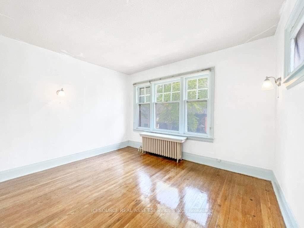 12 Kendal Avenue Unit 5 photo 13
