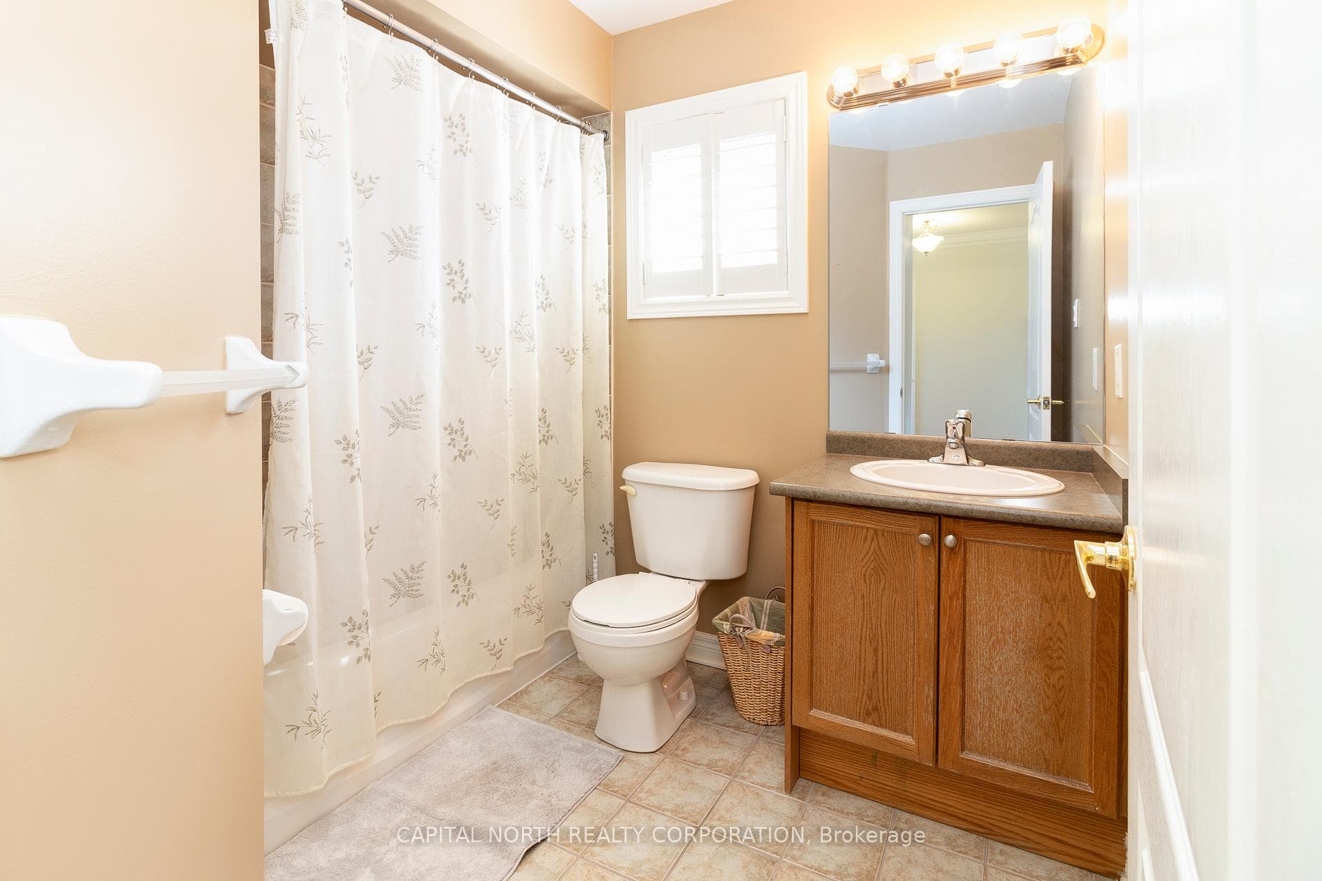 72 Ravineview Drive photo 24