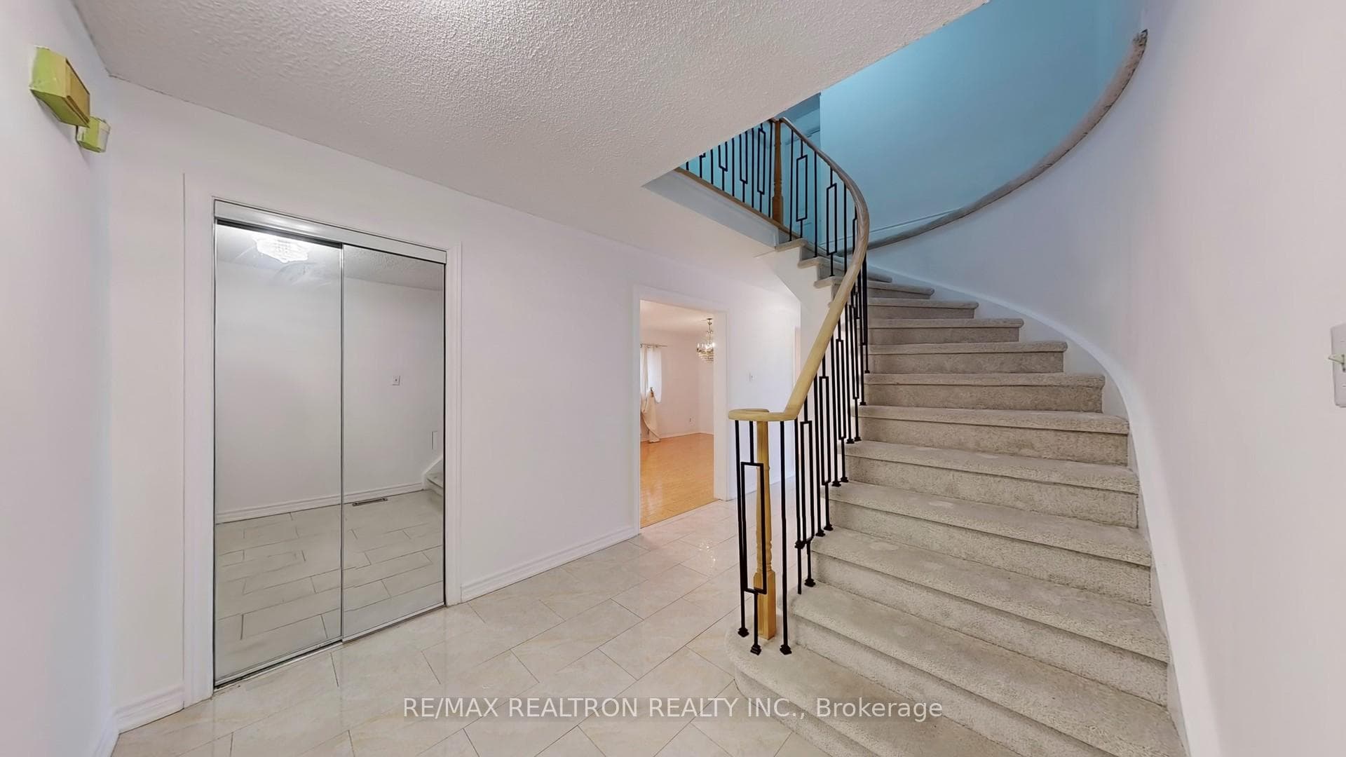 Circular Staircase