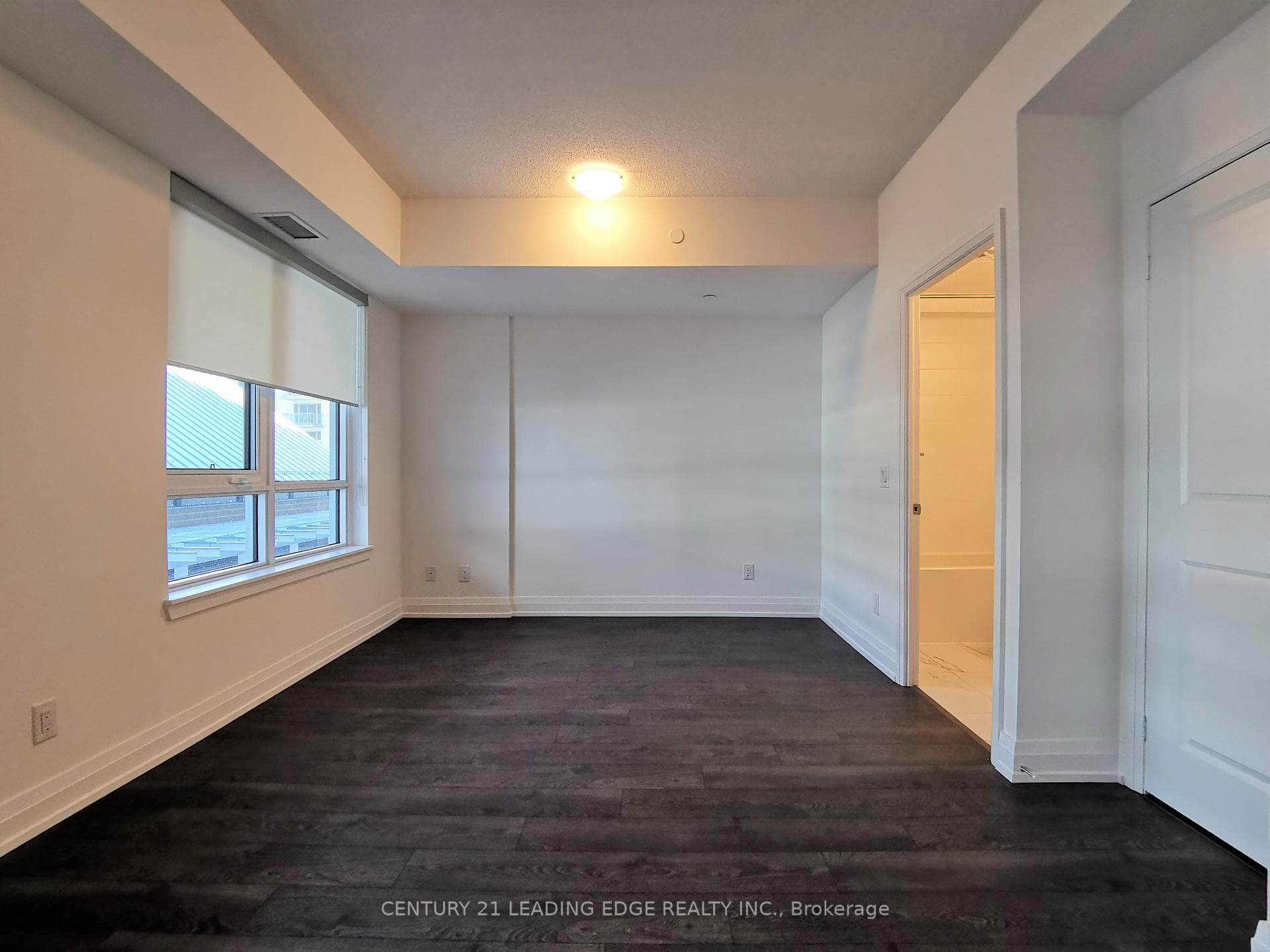591 Sheppard Avenue Unit 331 photo 5