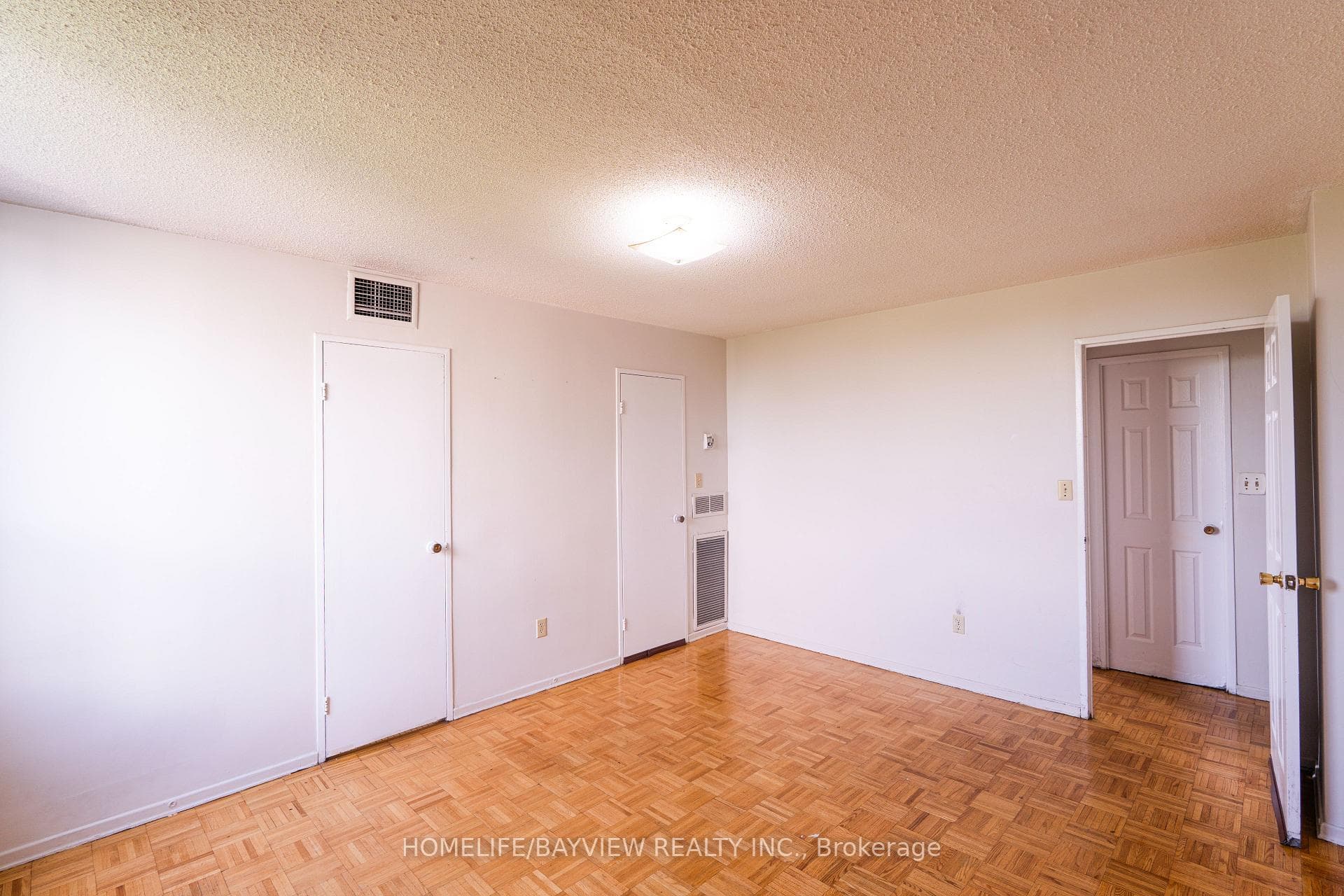 20 Edgecliff Golfway Unit 1117 photo 9