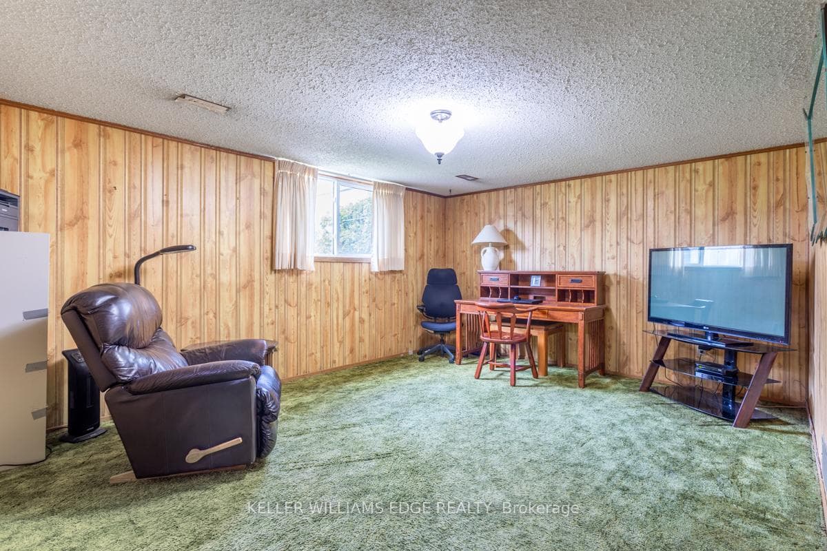 20 Bunker Hill Drive photo 25