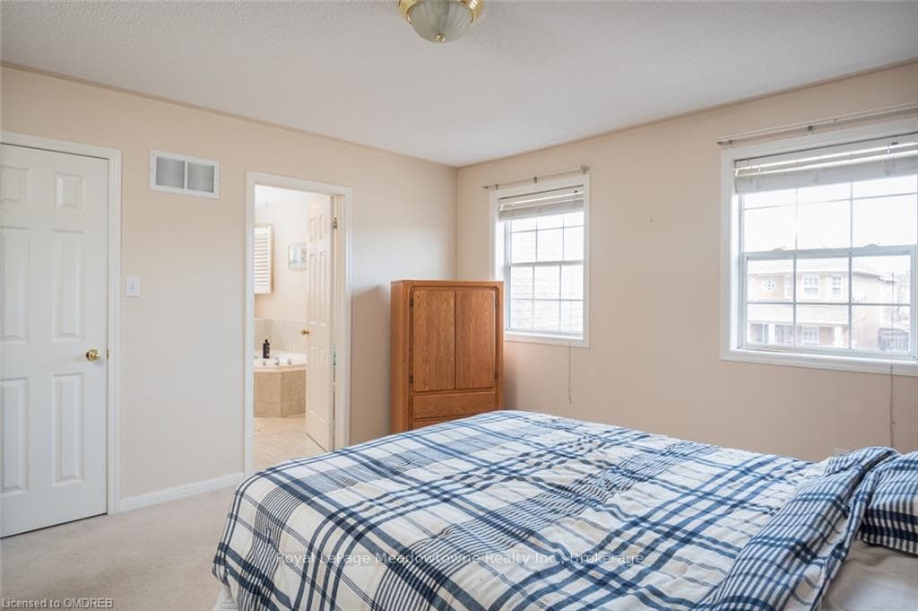 797 IRVING Terrace photo 15