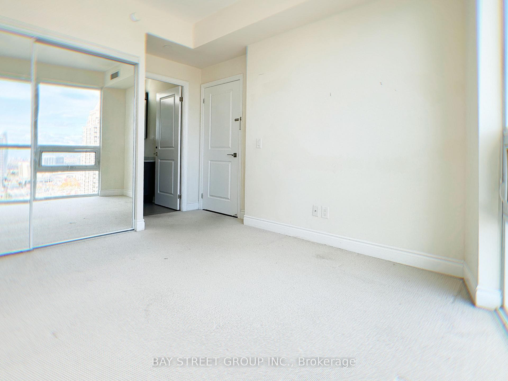 510 Curran Place Unit 2007 photo 19