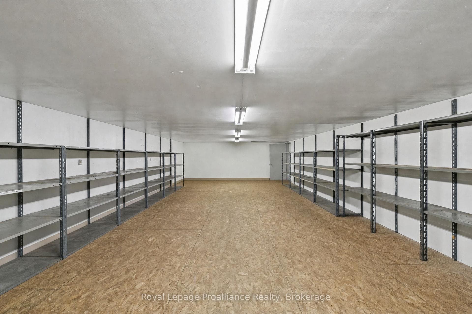 8296 Dale Road photo 17