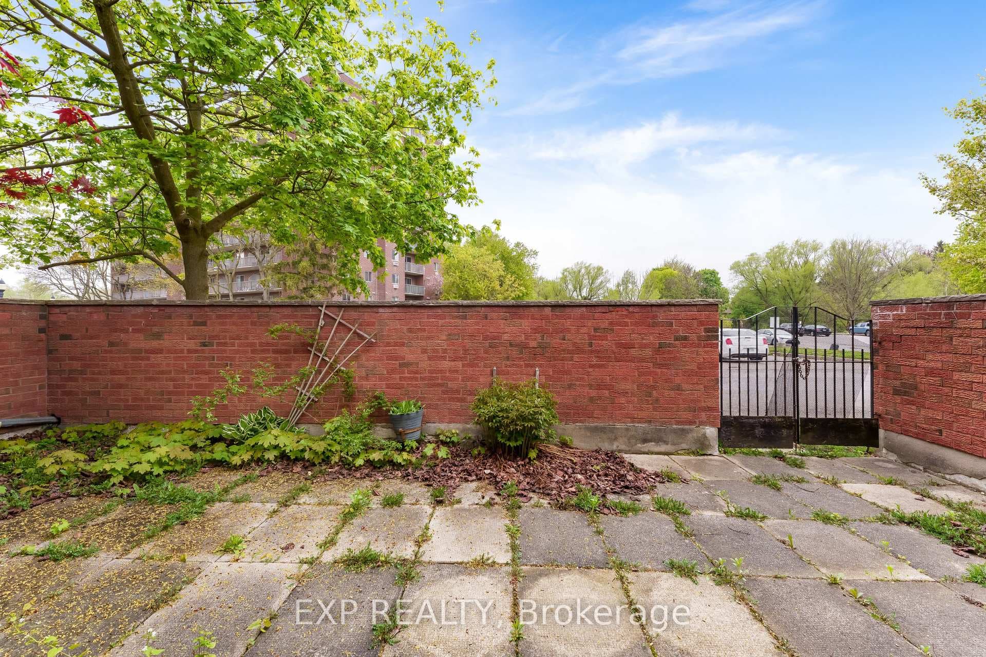 770 Fanshawe Park Road Unit 26 photo 46