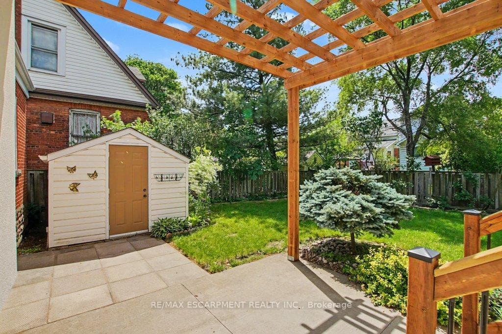 72 Mountain Park Avenue photo 36