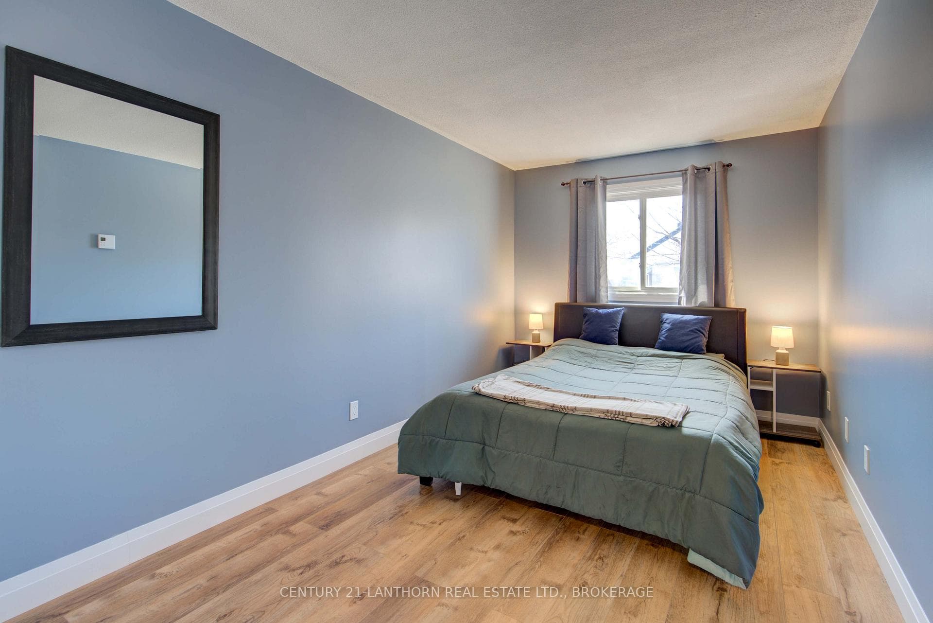 573 Armstrong Road Unit 307 photo 26