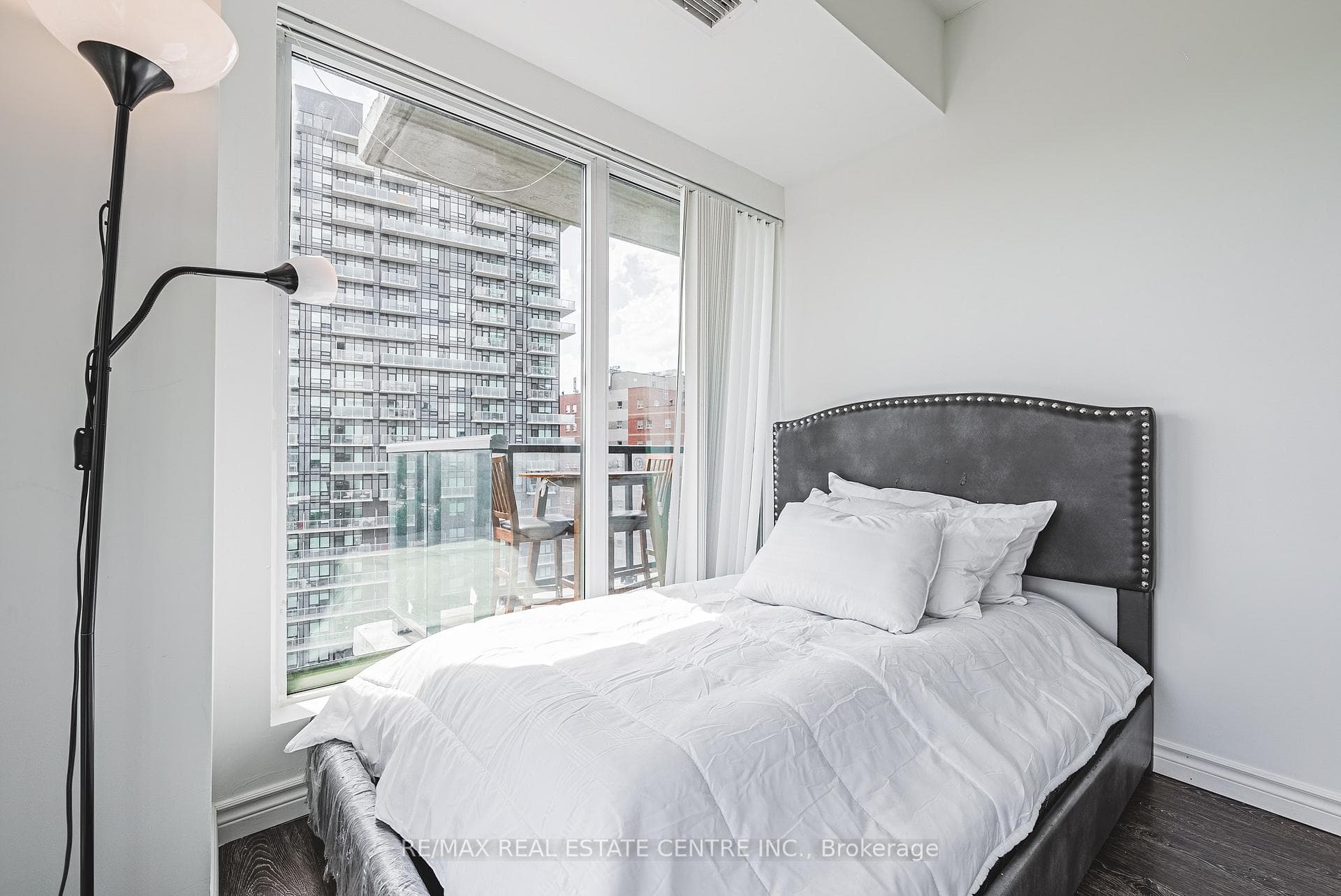 158 King Street Unit 1101 photo 10