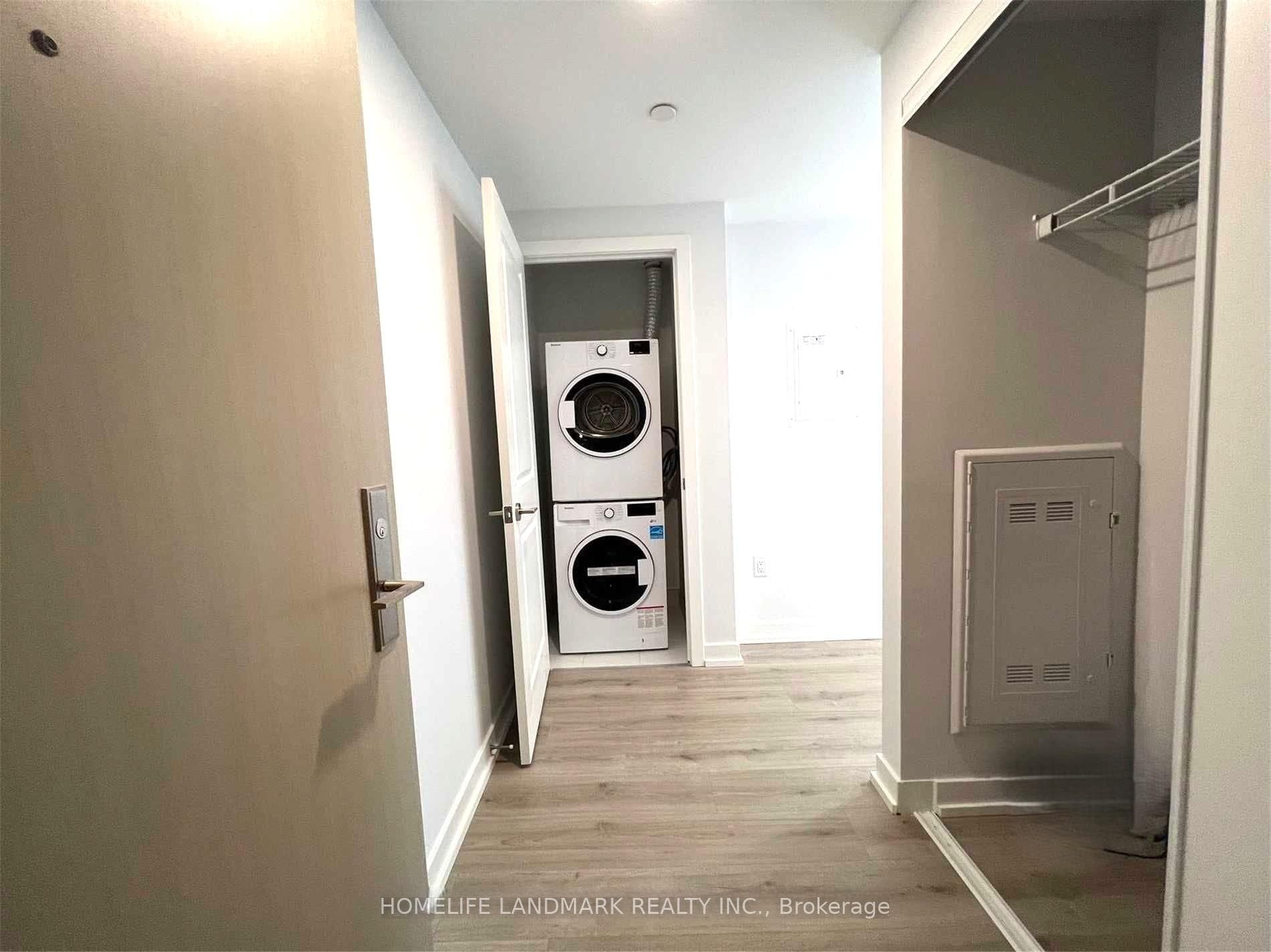 395 Bloor Street Unit 4304 photo 19