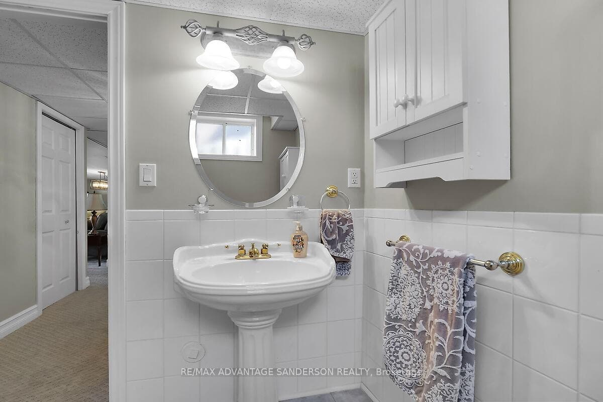 42 Stone Ridge Crescent photo 33