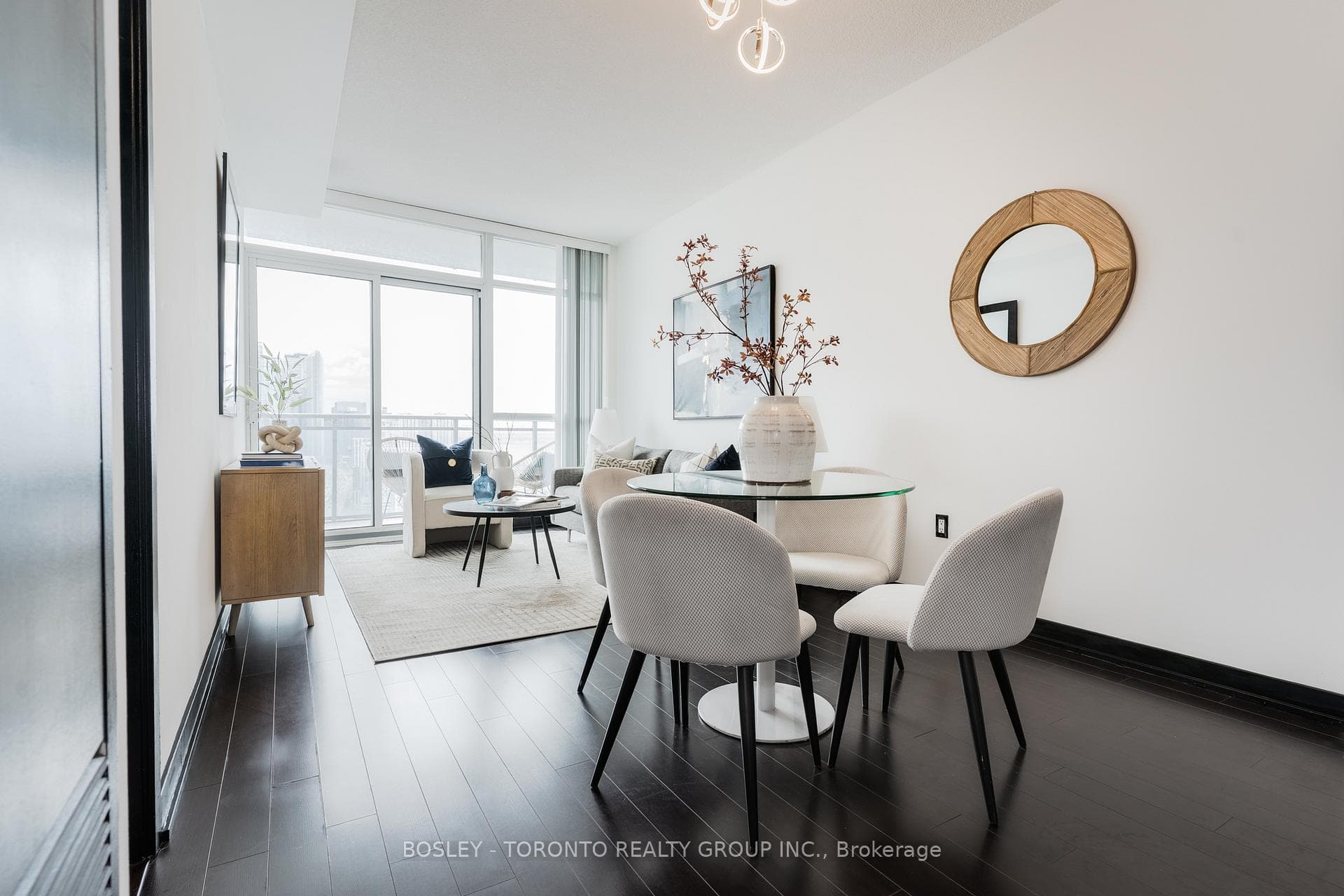 38 Dan Leckie Way Unit 3011 photo 9