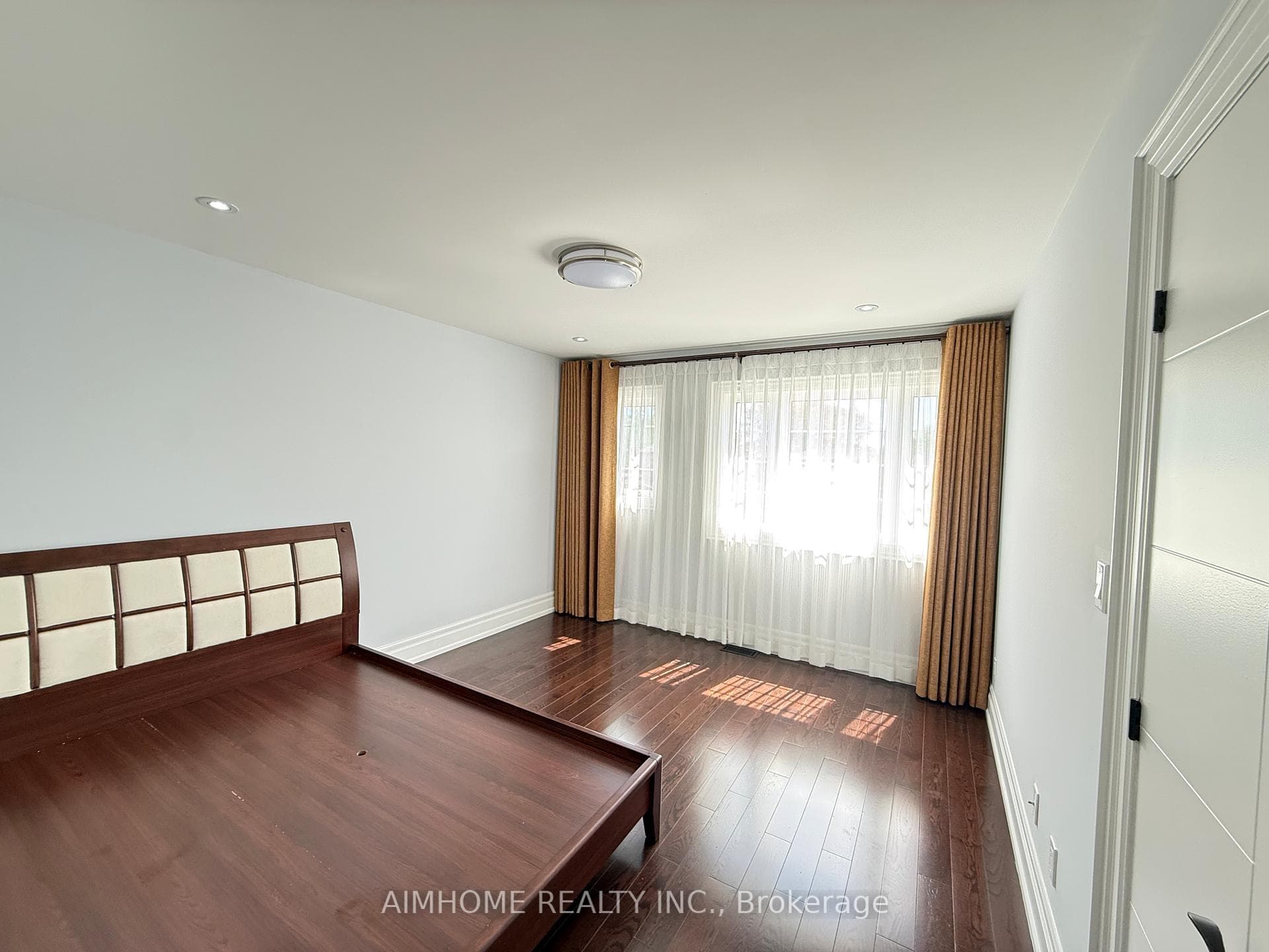 150 Aylesworth Avenue photo 31