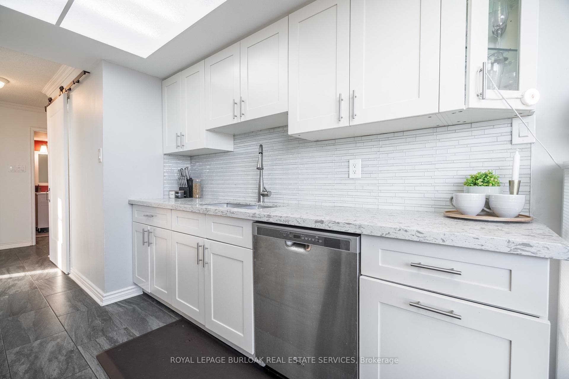 75 King Street Unit 1208 photo 7