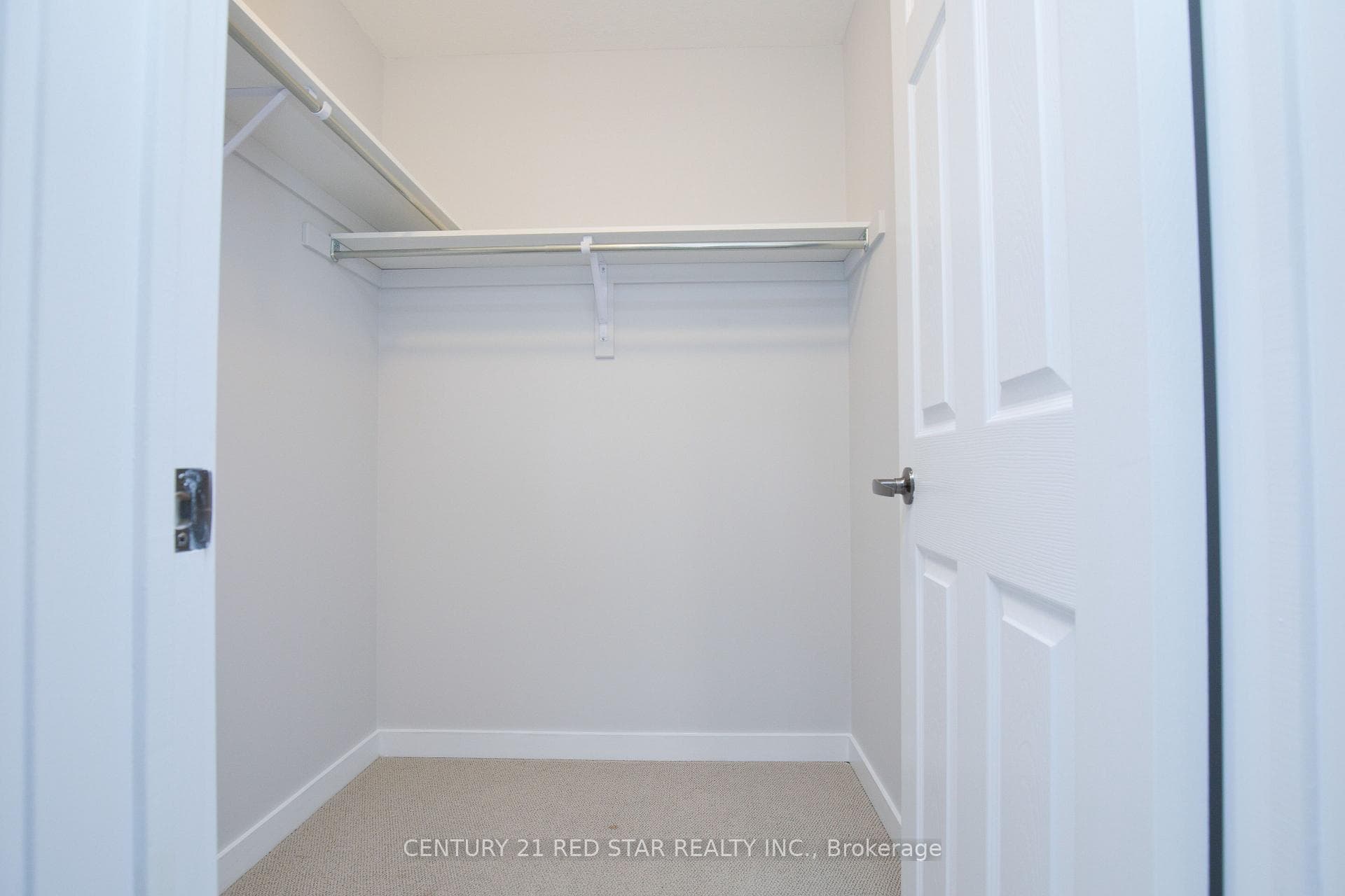 18 Golden Springs Drive photo 29