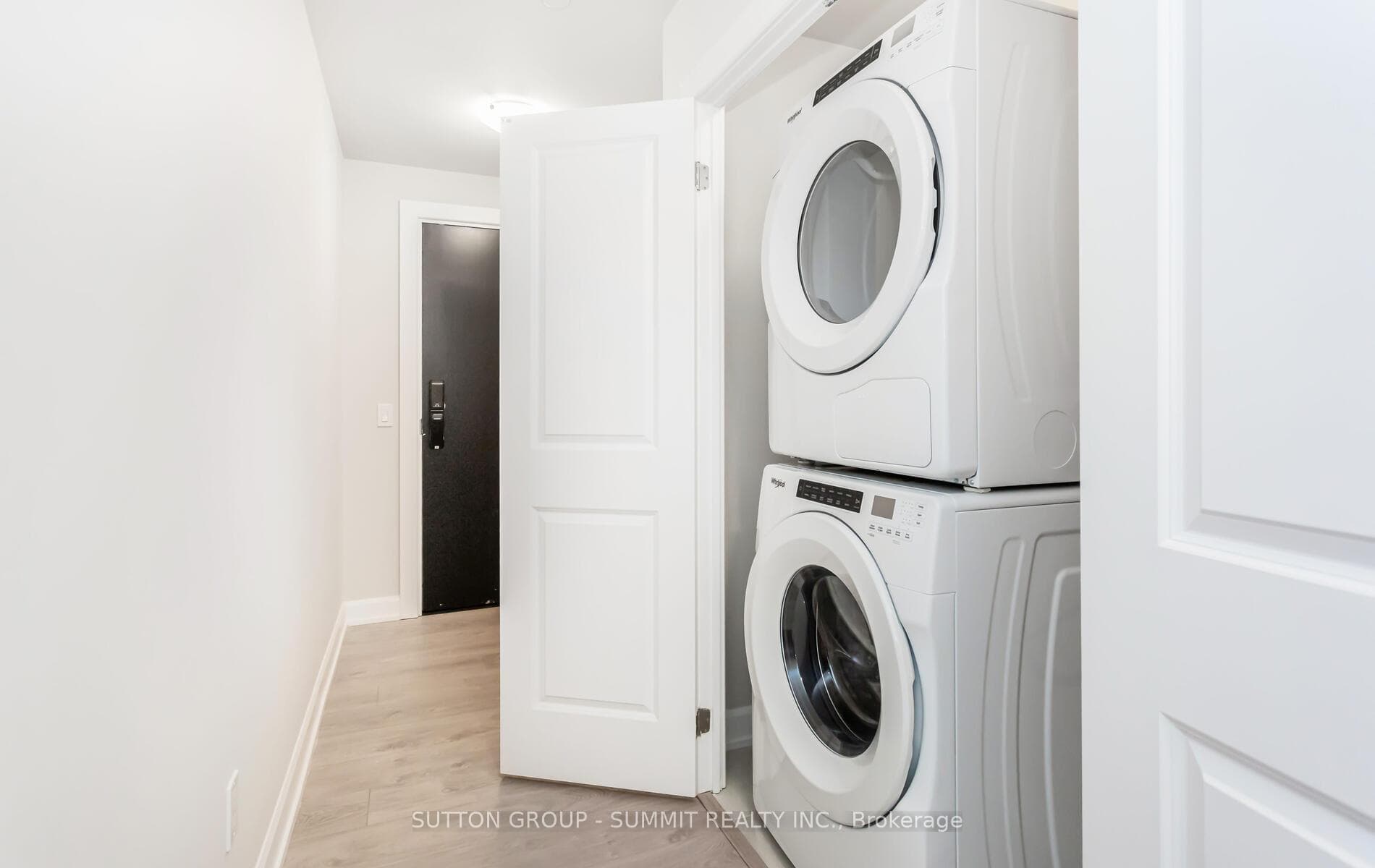 3220 William Coltson Avenue Unit 506 photo 13