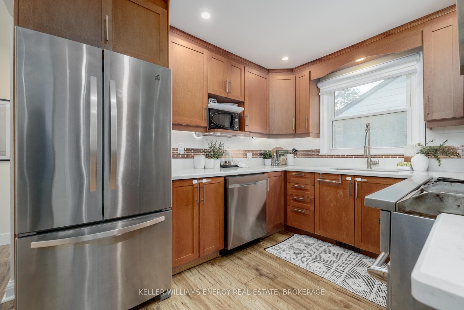 17 Admiral Road photo 9