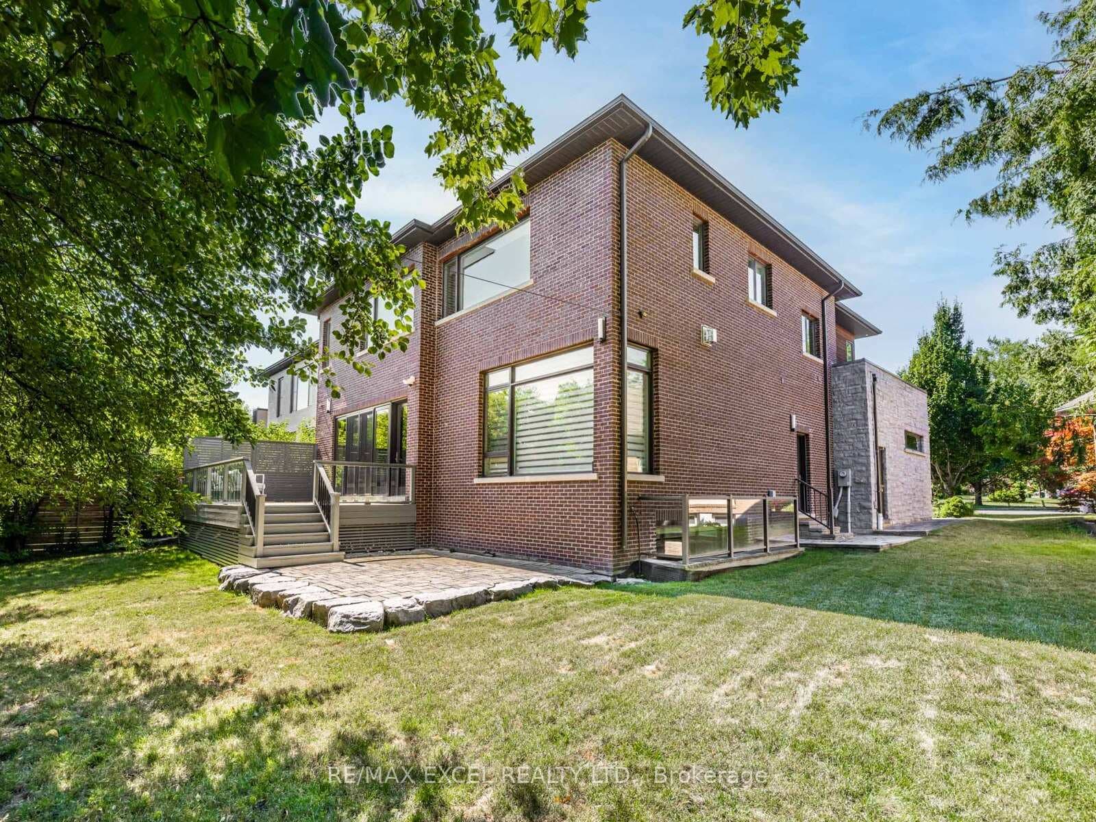 61 Hemford Crescent photo 45