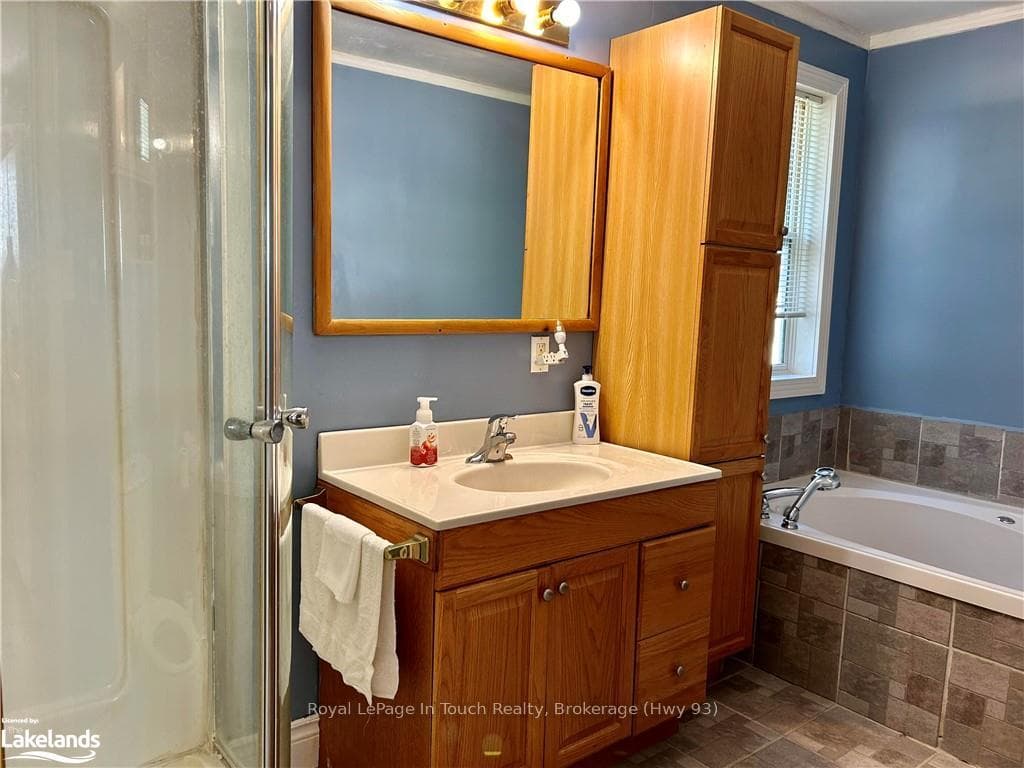 38 BAYSIDE Avenue photo 13
