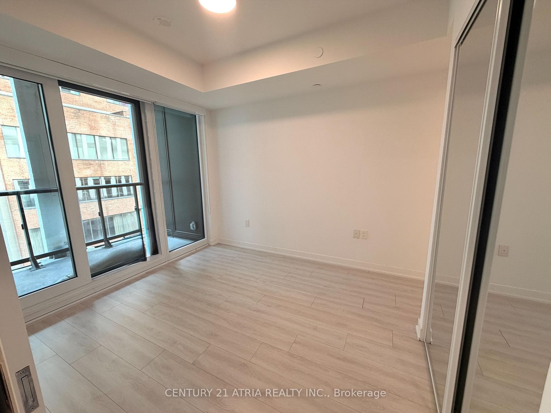 121 St Patrick Street Unit 421 photo 13