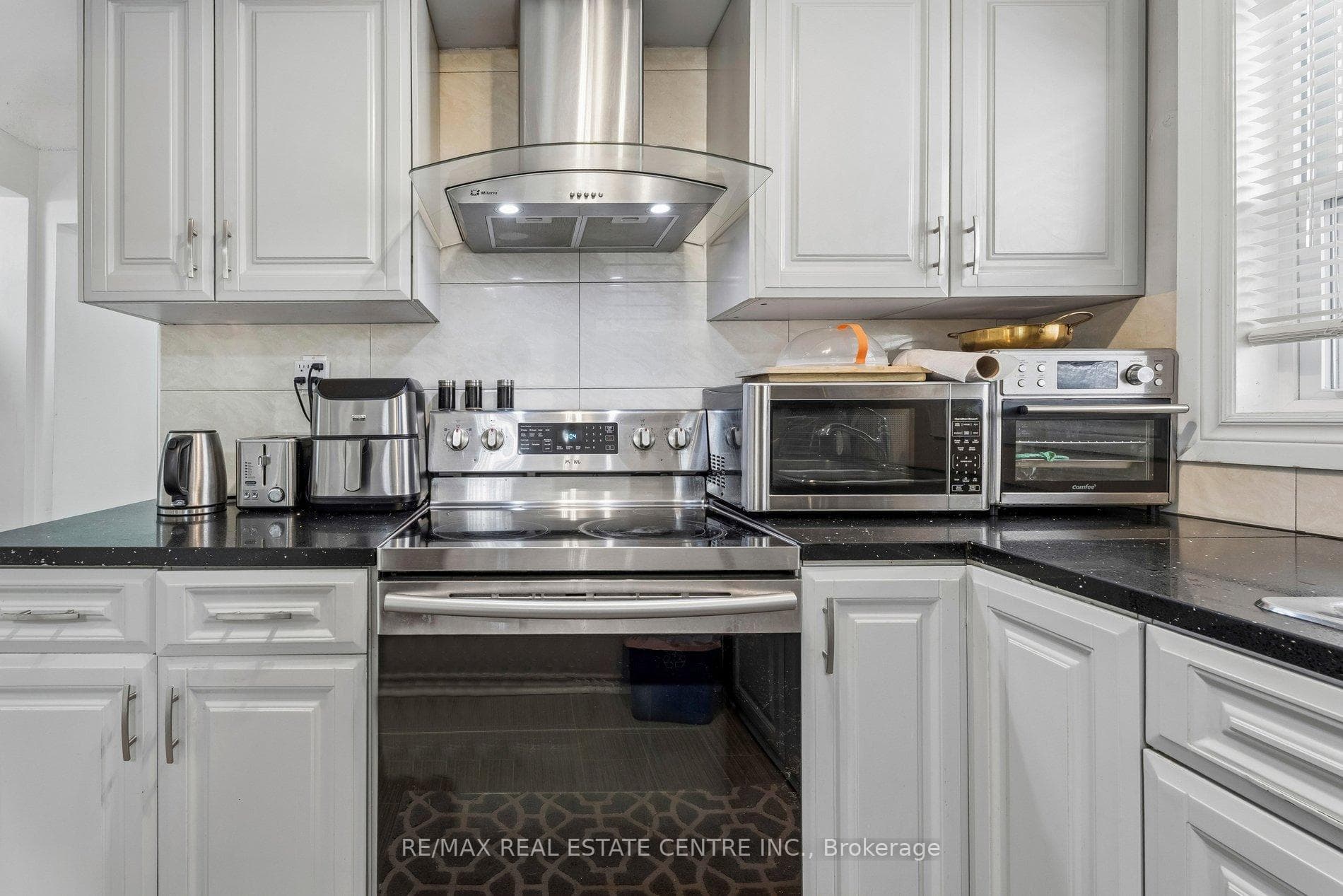 43 Whitfield Avenue photo 25