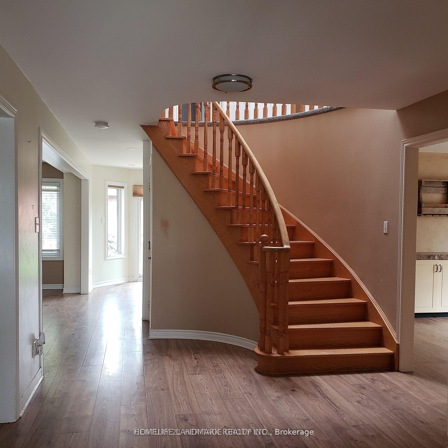 131 Ferndale Drive photo 10