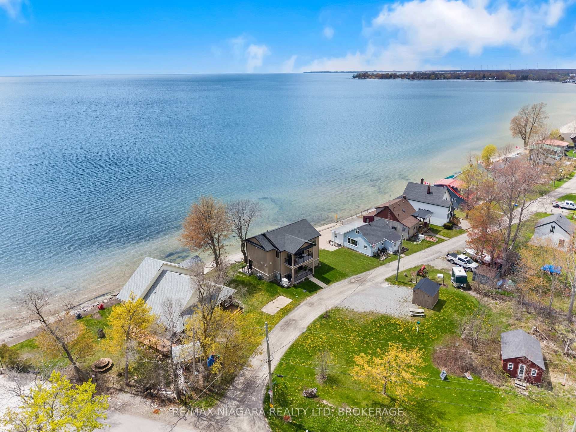 11605 Beach Road photo 43