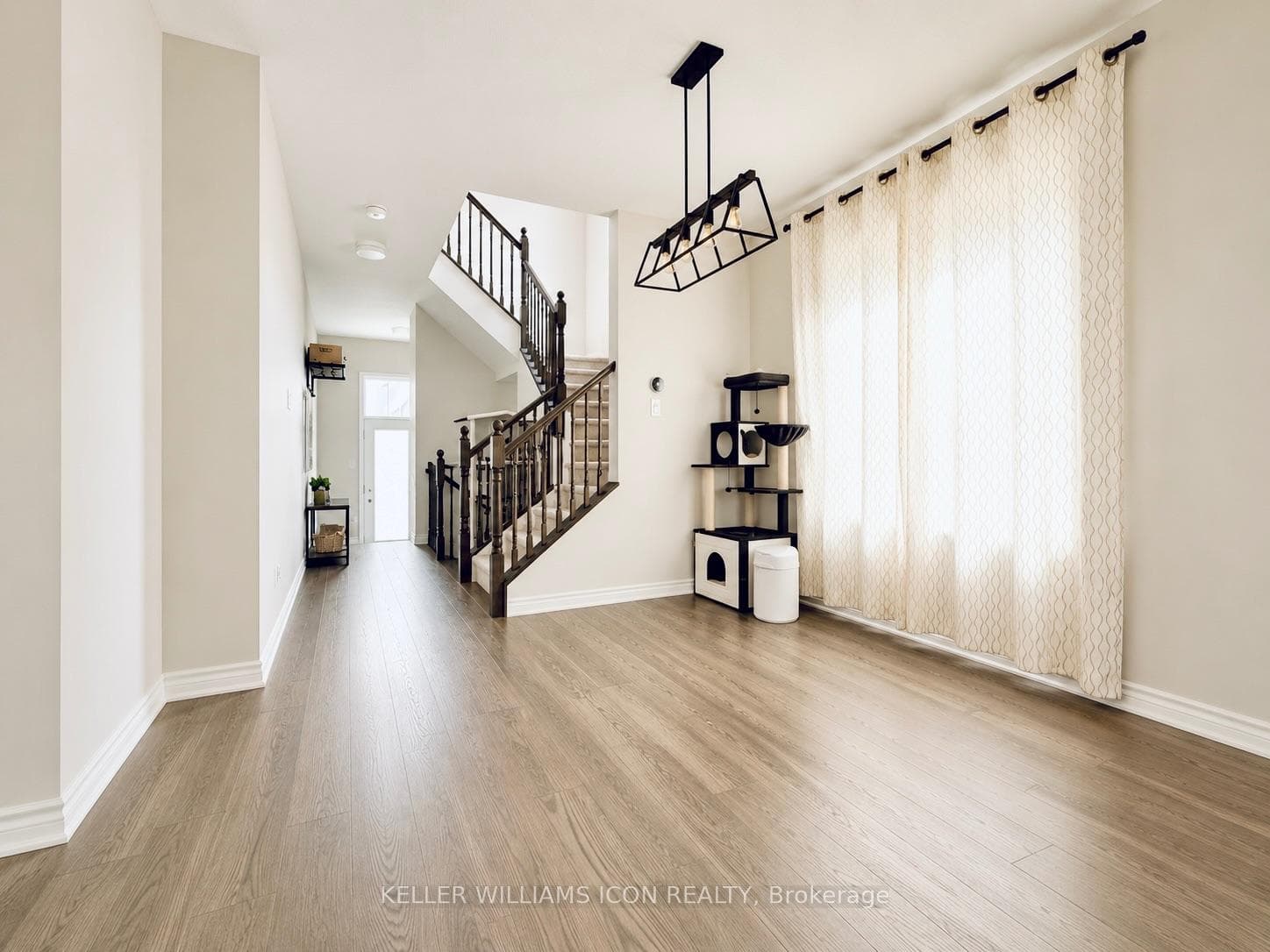 521 Rye Grass Way photo 6