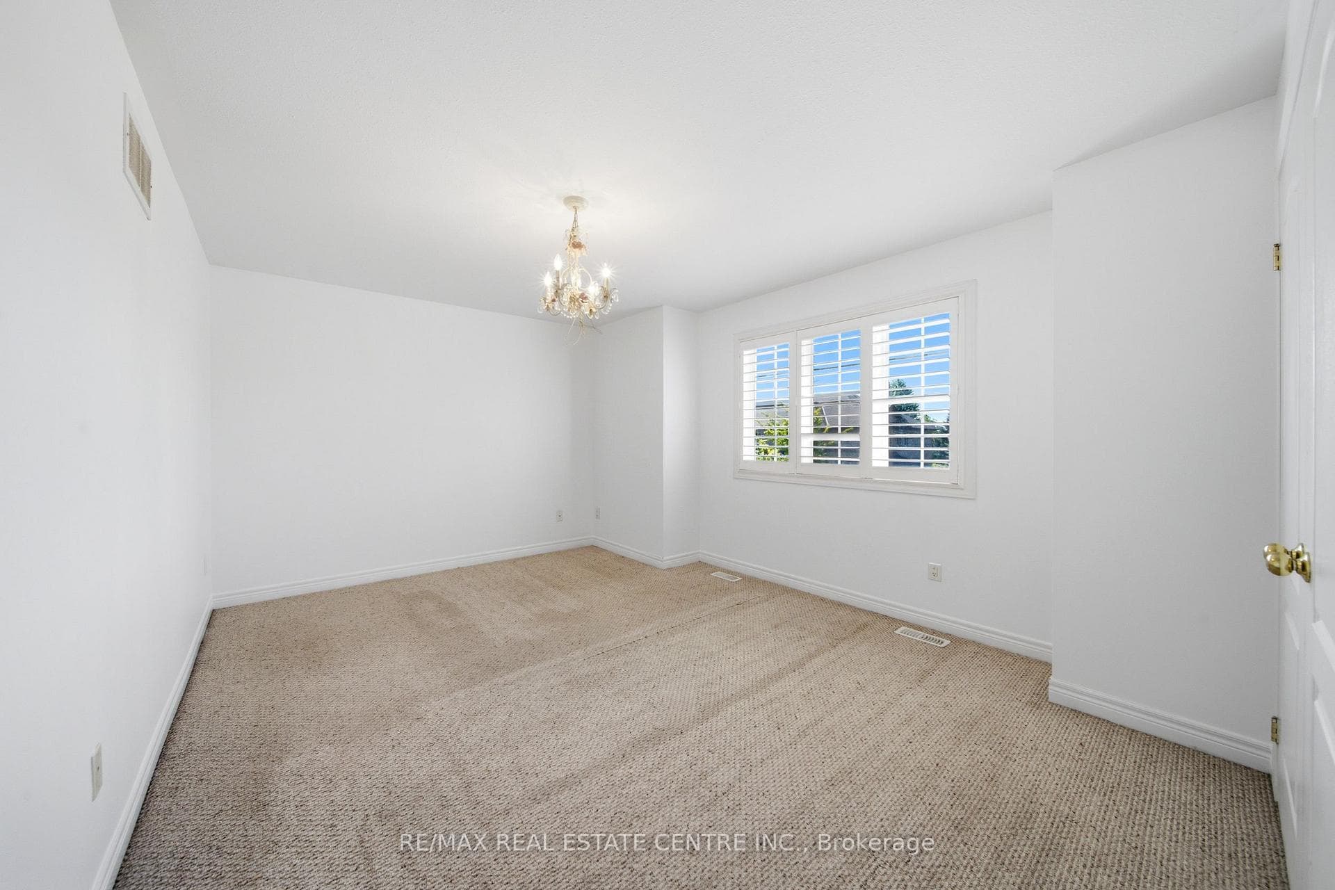 441 Stonehenge Drive Unit 32 photo 28