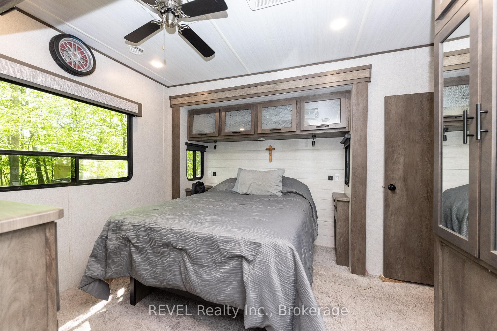 2325 Victoria Avenue Unit 11 photo 19