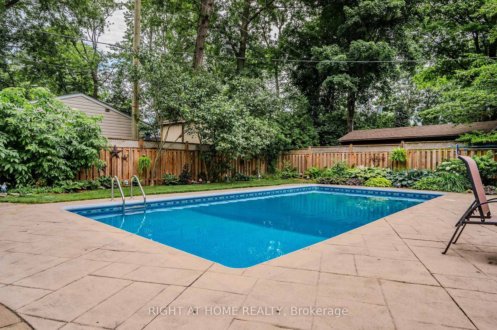 5264 Woodhaven Drive photo 22