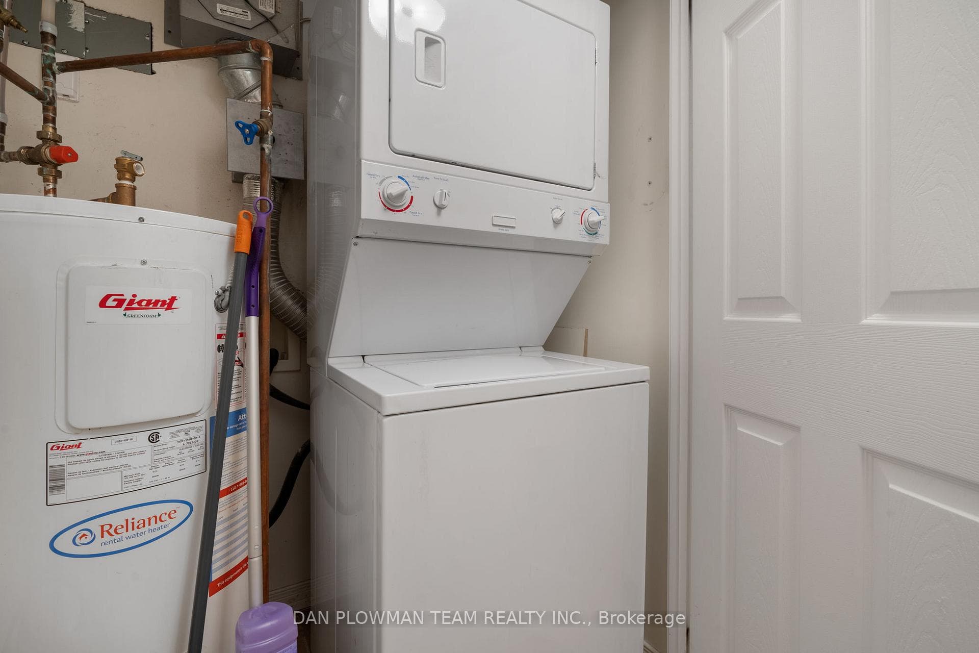 120 Aspen Springs Drive Unit 102 photo 29