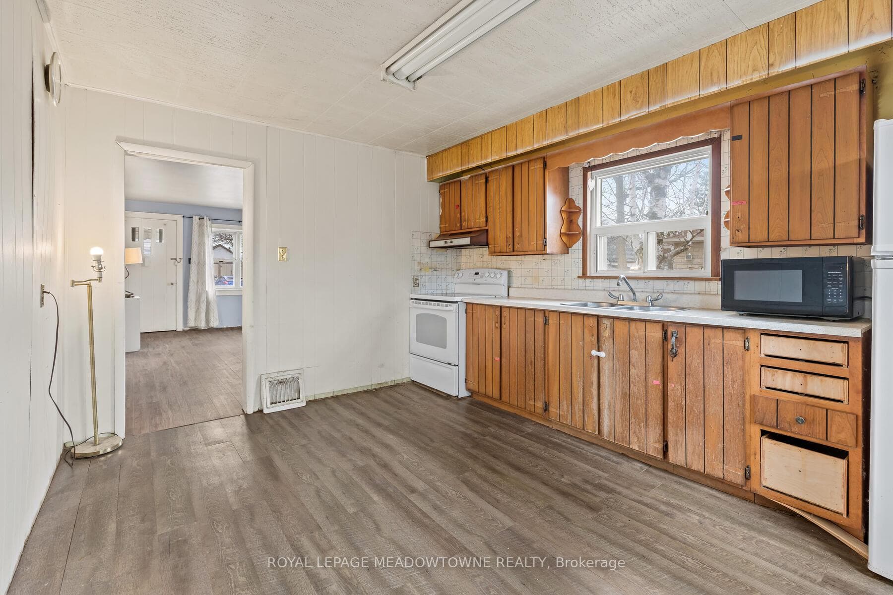 48 King Street photo 12