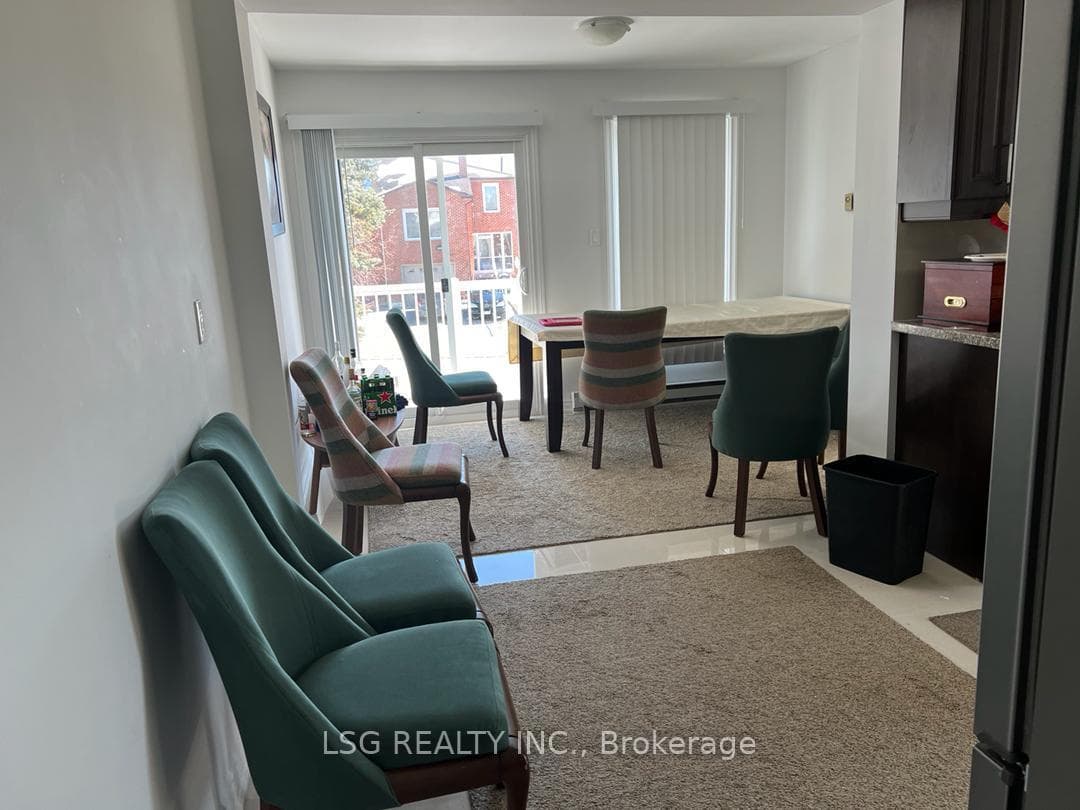 3249 Mccarthy Court photo 2