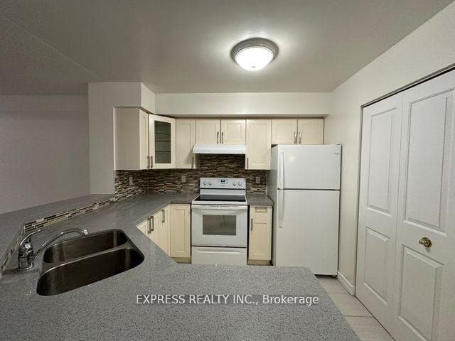 152 St. Patrick Street Unit 307 photo 2