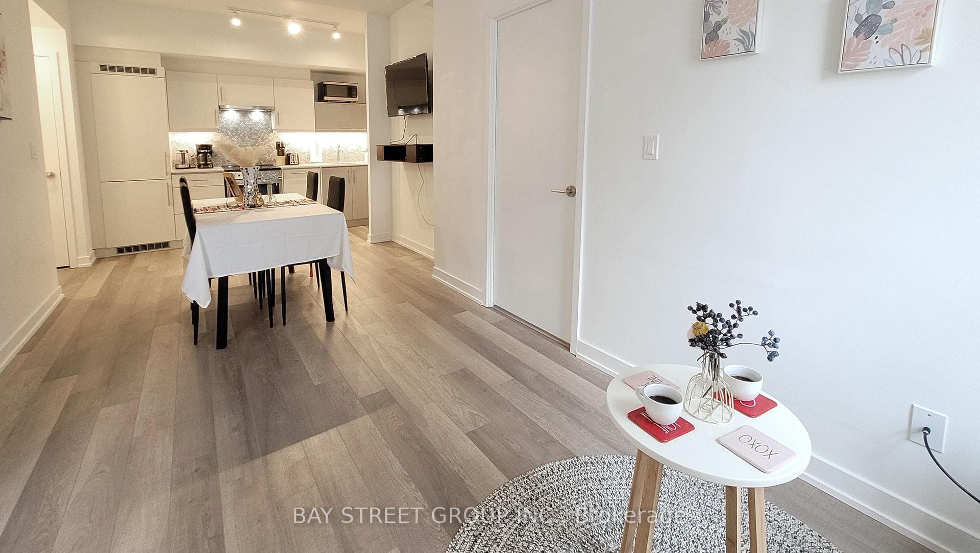 181 Huron Street Unit 204 photo 13