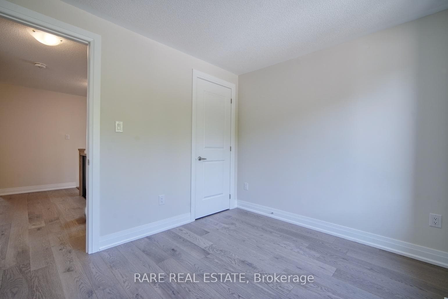 85 Albert Newell Drive photo 11
