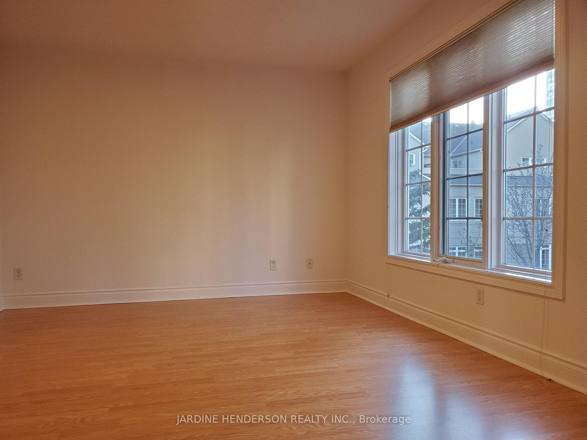 8 Rean Drive Unit TH 12 photo 16