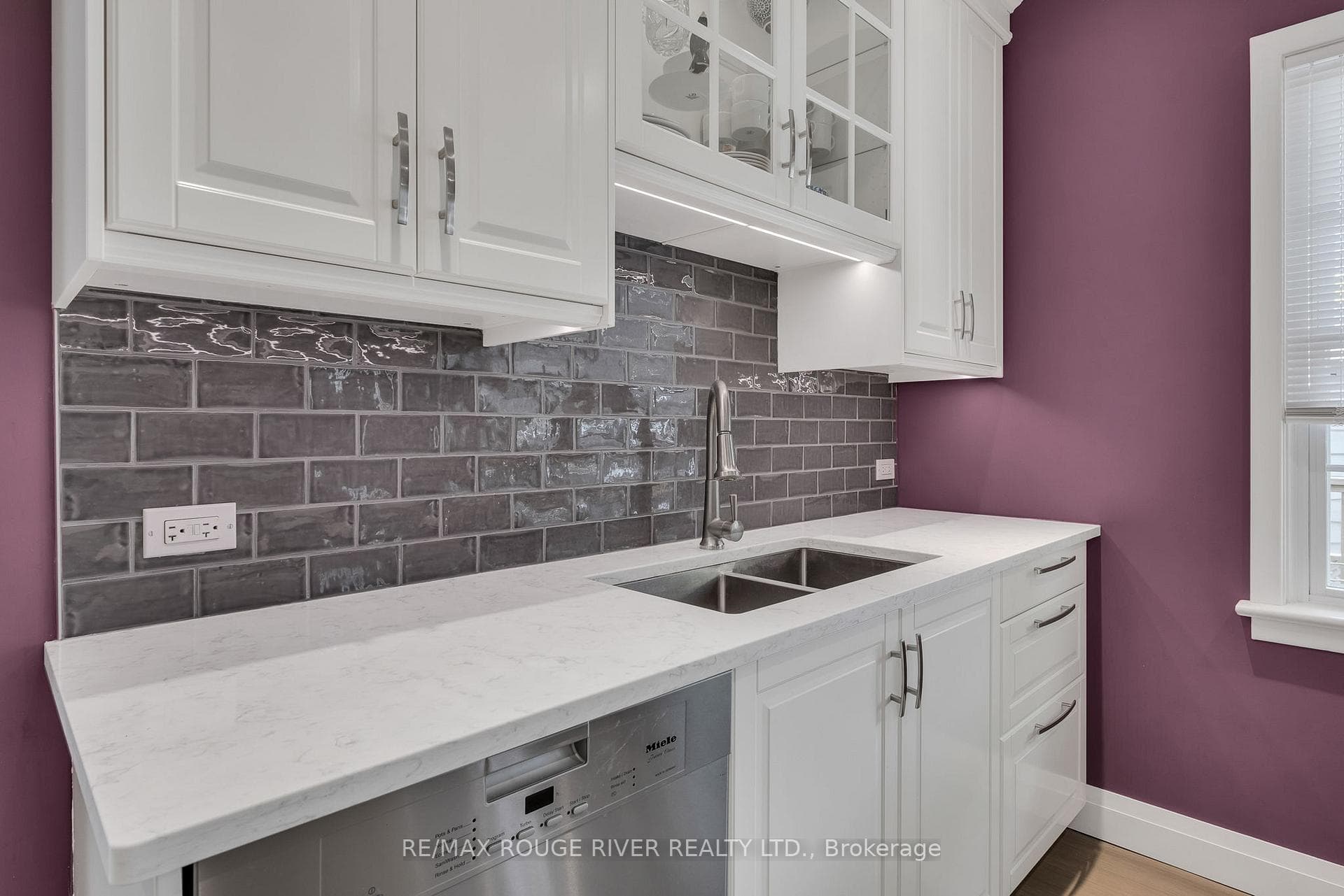 81 Henry Street photo 15